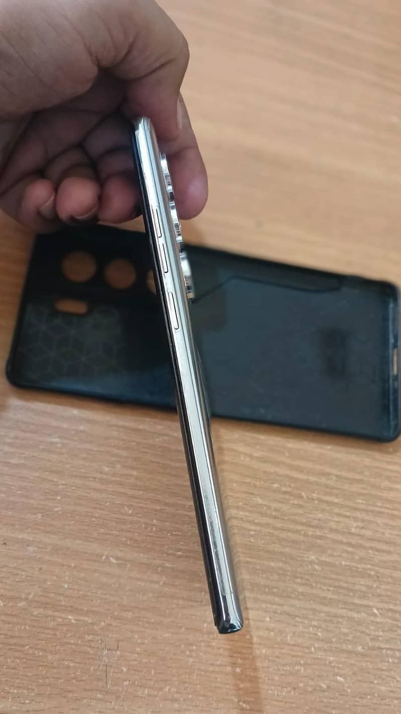Tecno CAMON 40 Pro 2