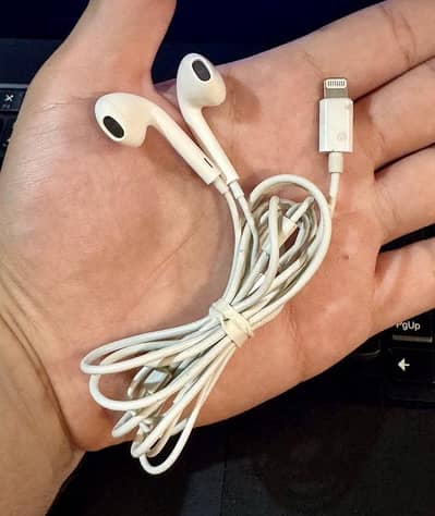 apple orignal iphone handfree lightning jack box pulled available