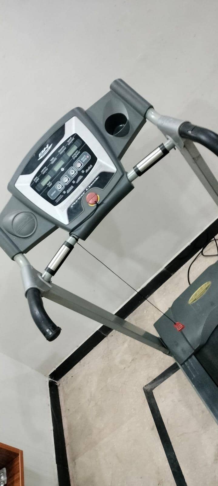 Running spot machine 0