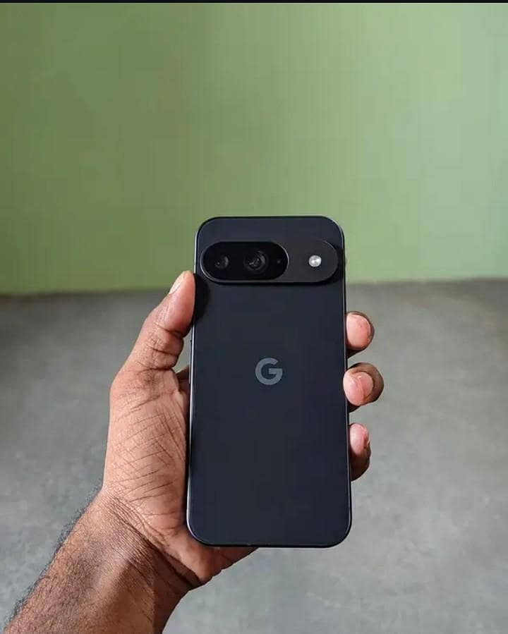 Google Pixel 9 5