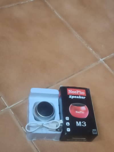 Speaker M3