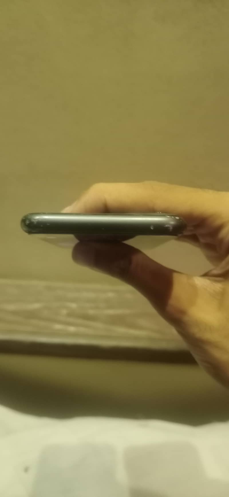 Apple iPhone 11 3