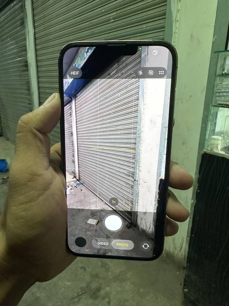 Apple iPhone 13 Pro Max 7
