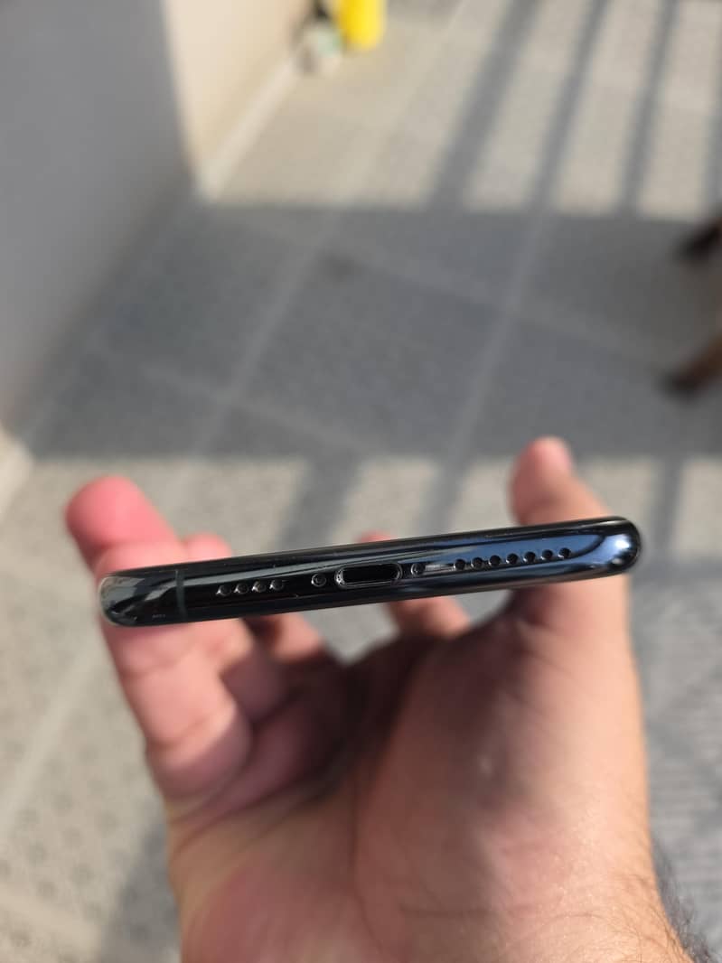 Apple iPhone 11 Pro Max 1