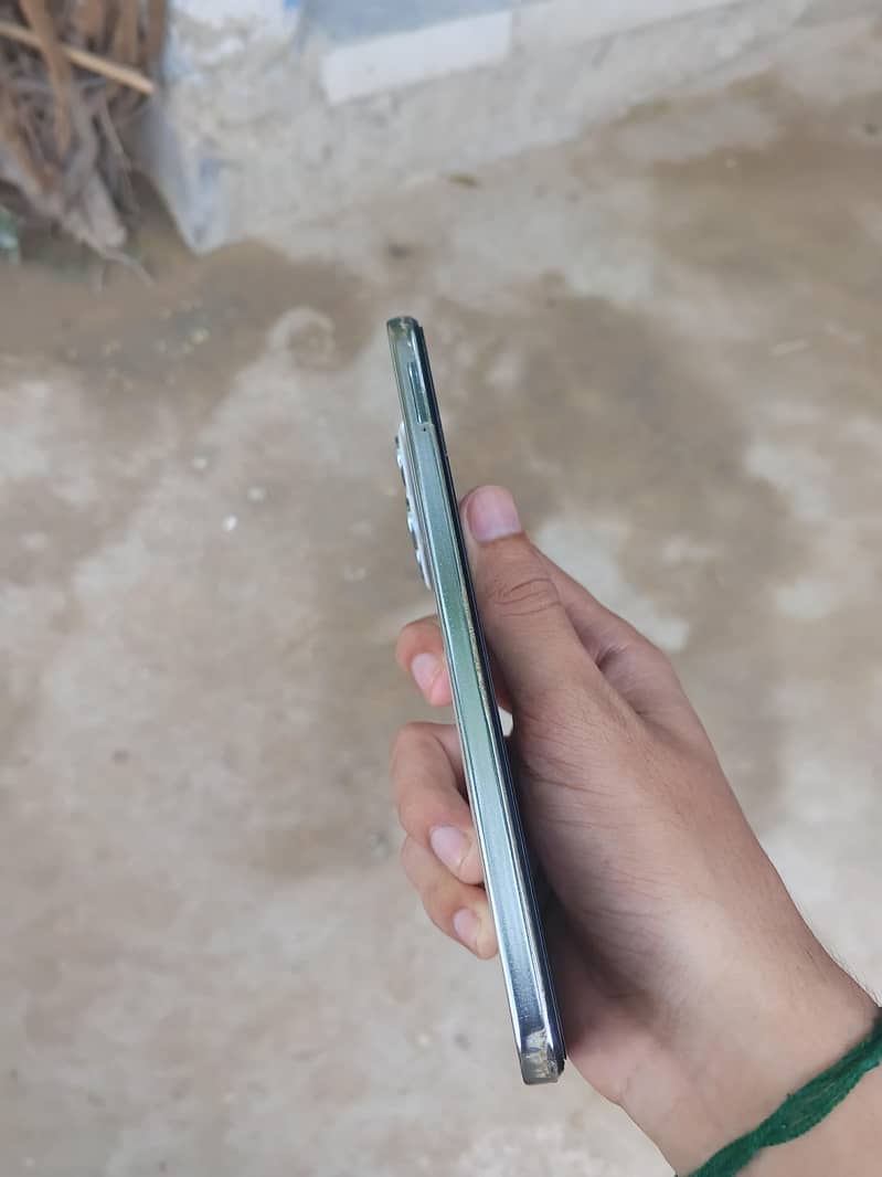 Tecno Spark 30 Pro 5