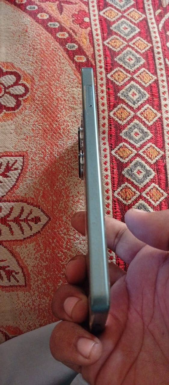 Xiaomi Redmi Note 13 Pro 1