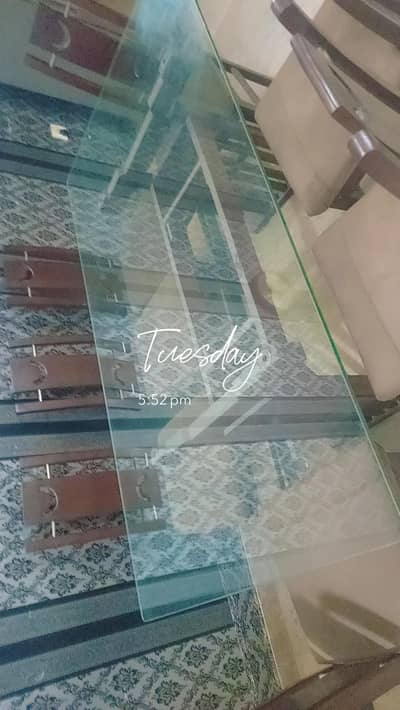 8 seater dining table with chair excellent condition