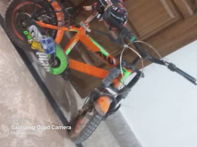 A cycle for 3 to 6 y old kids