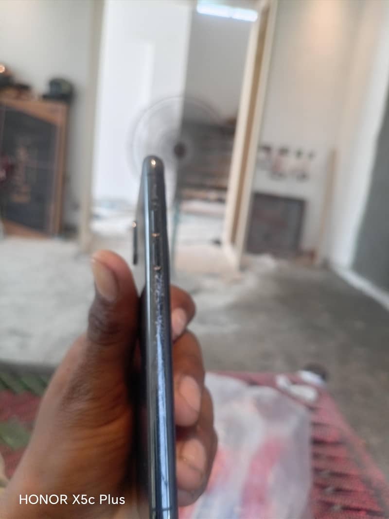 Apple iPhone X 2