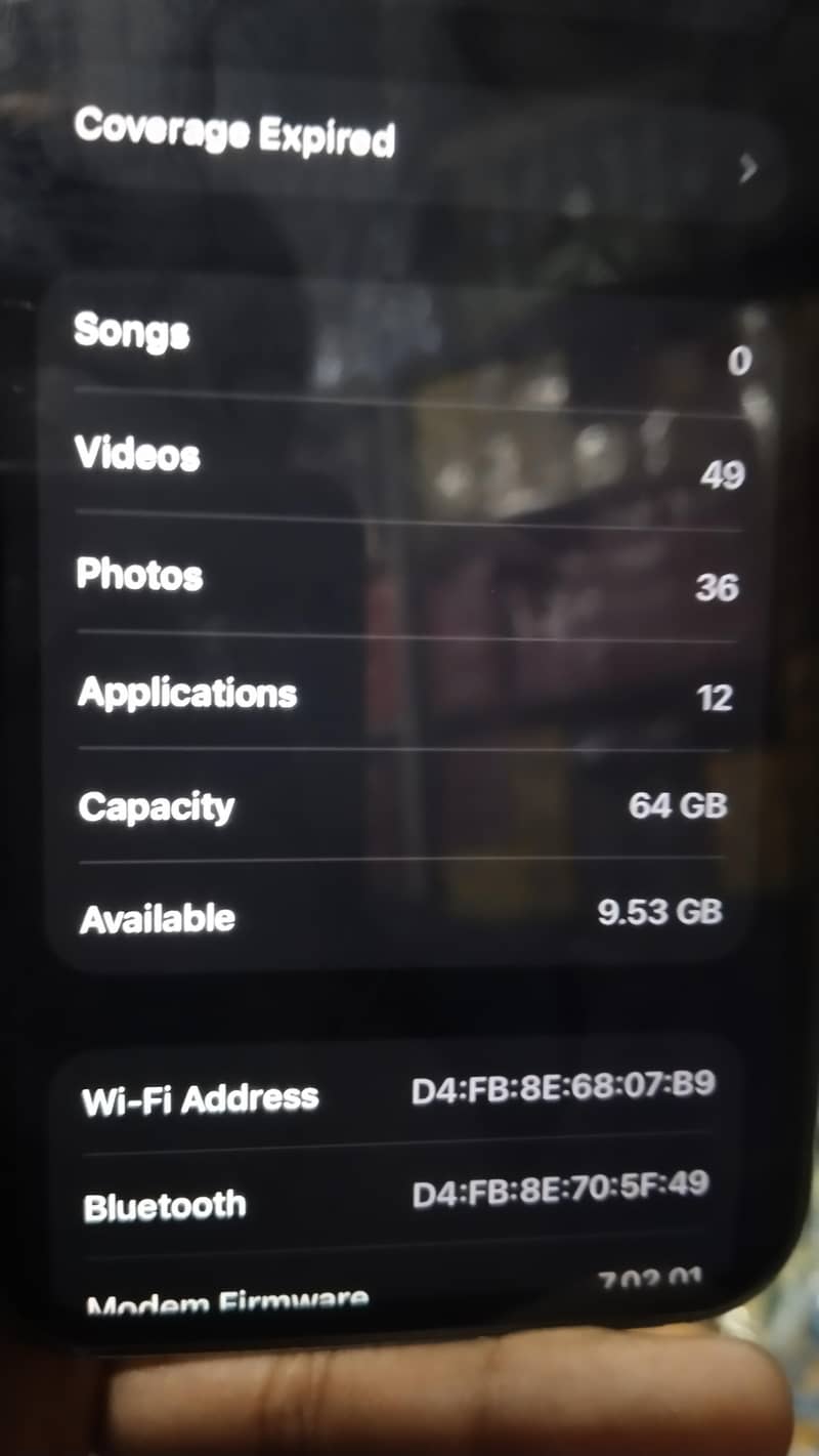 Apple iPhone 11 4