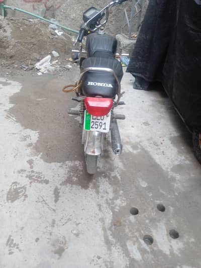Road prince 70 price whatsapp 03008795133