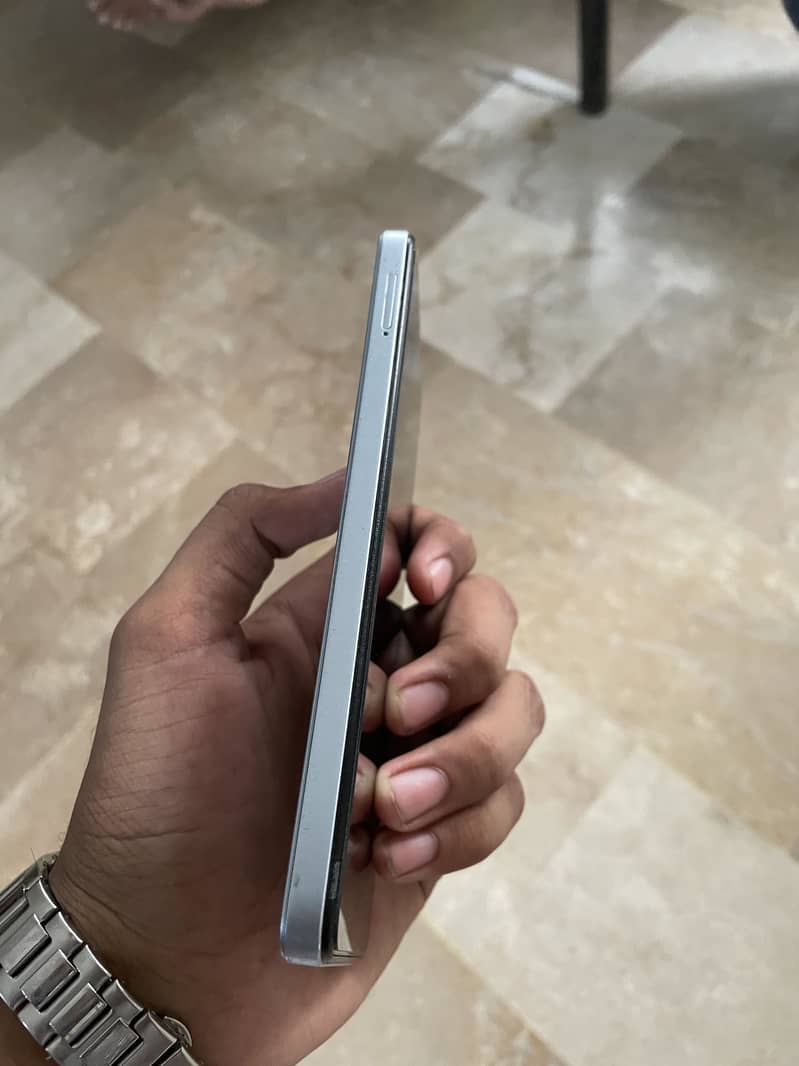 Tecno Spark Go 2