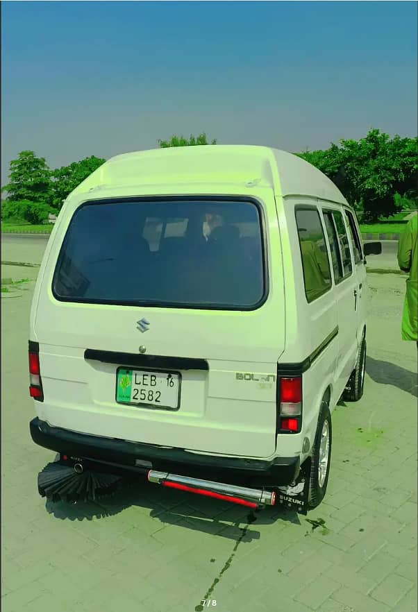 Suzuki Bolan 2016 8
