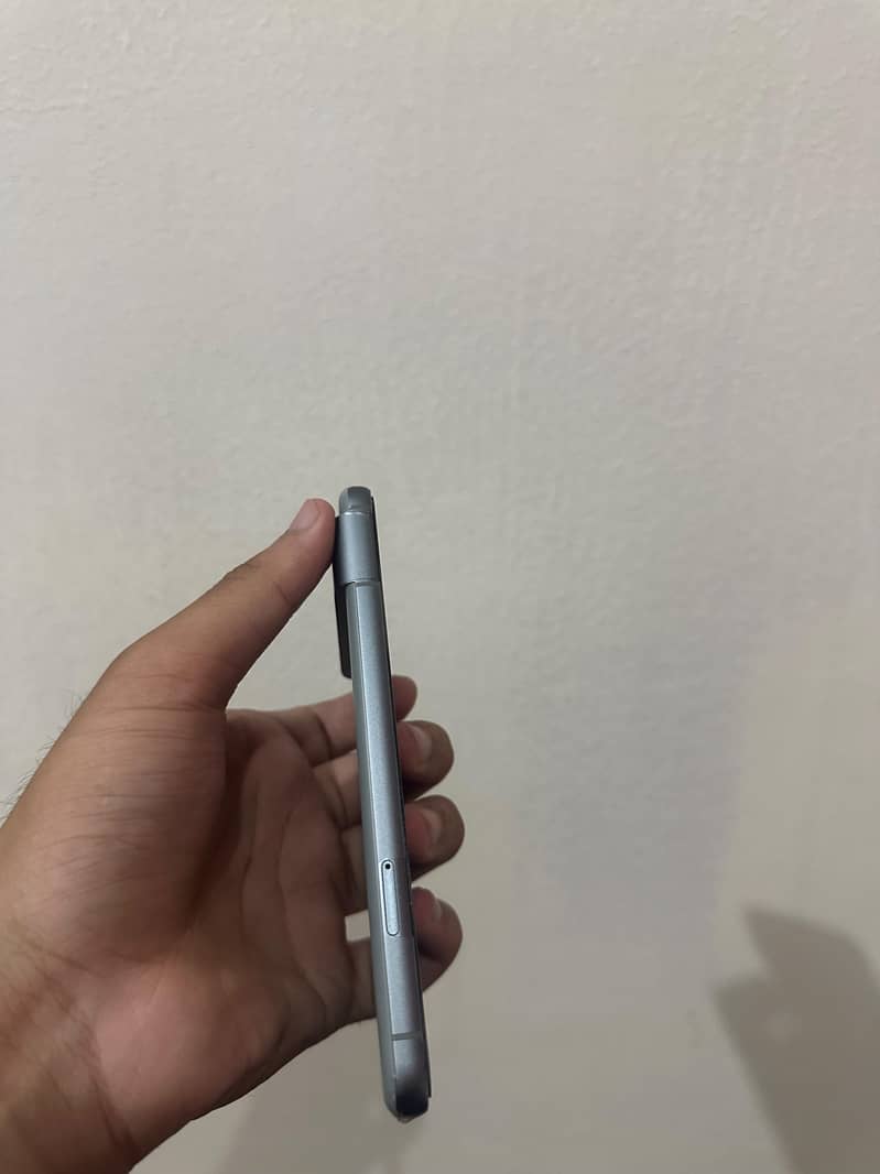 Google Pixel 8 0