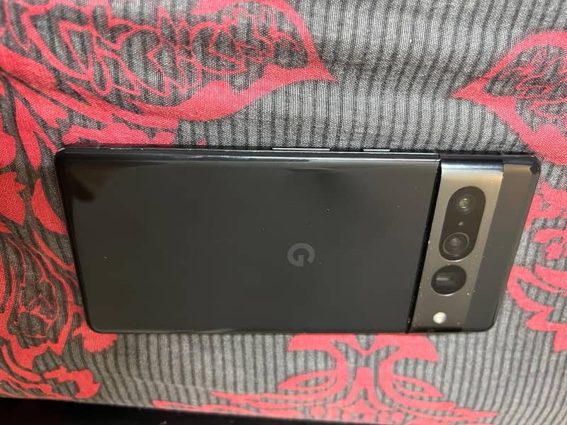 Google pixel 7 pro 2