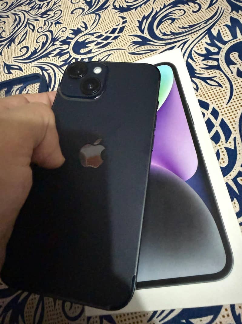 Apple iPhone 14 4