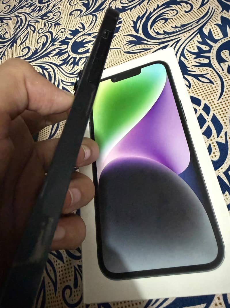 Apple iPhone 14 5