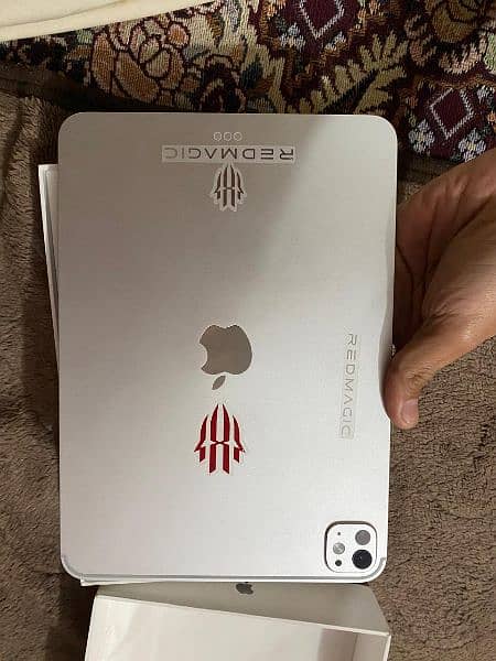 Apple iPad pro M5 1