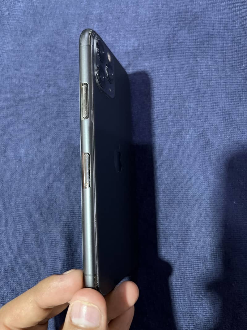 Apple iPhone 11 Pro 5