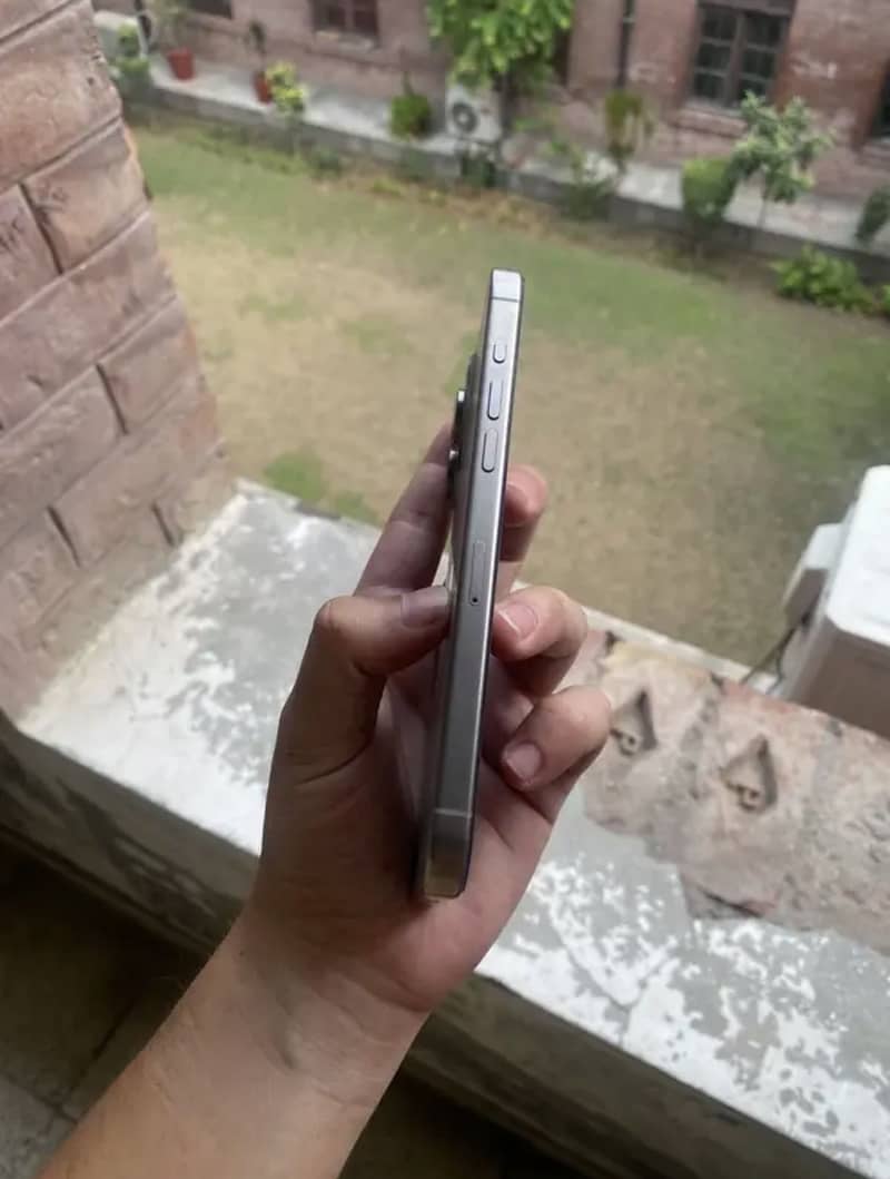 iPhone 15 Pro Max PTA 5