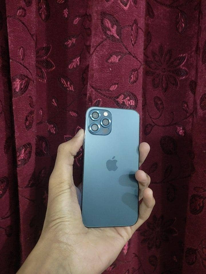 Apple iPhone 12 Pro 2