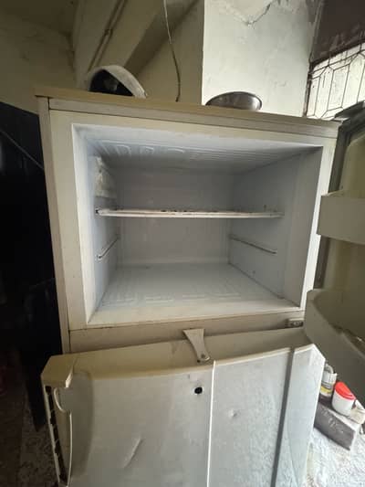 Dawlance refrigerator