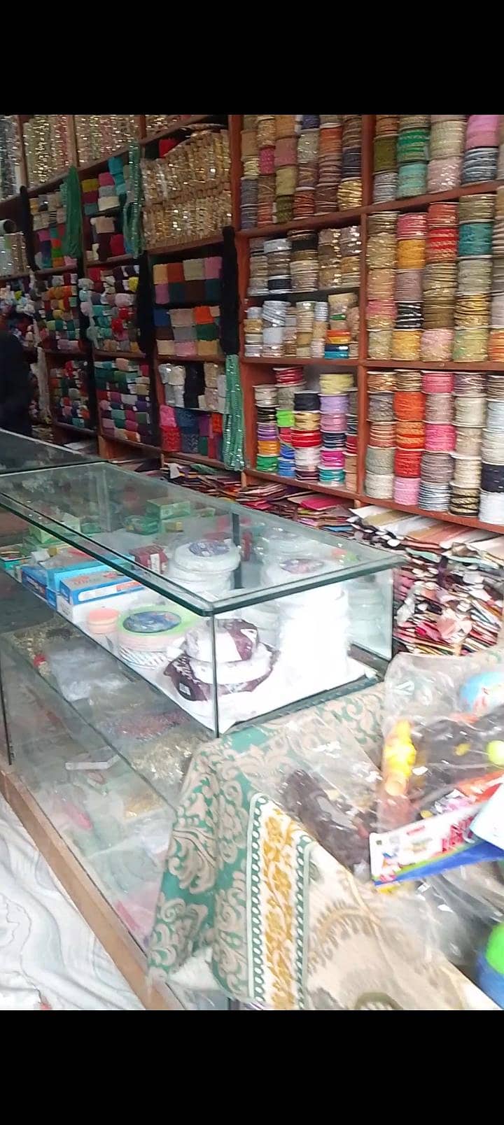 shocase 4