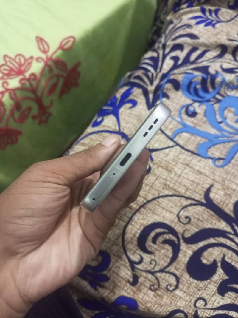OPPO A6s pro 1