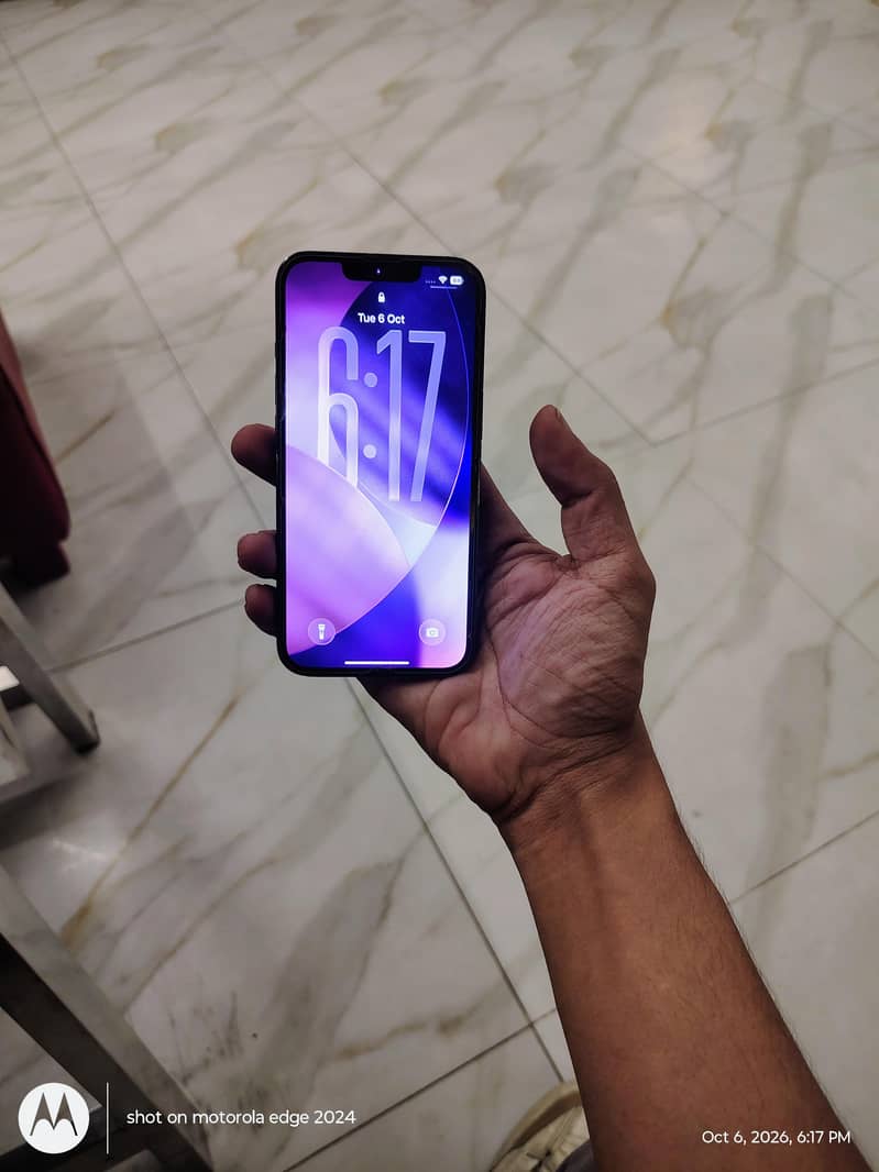 Apple iPhone 13 Pro 4