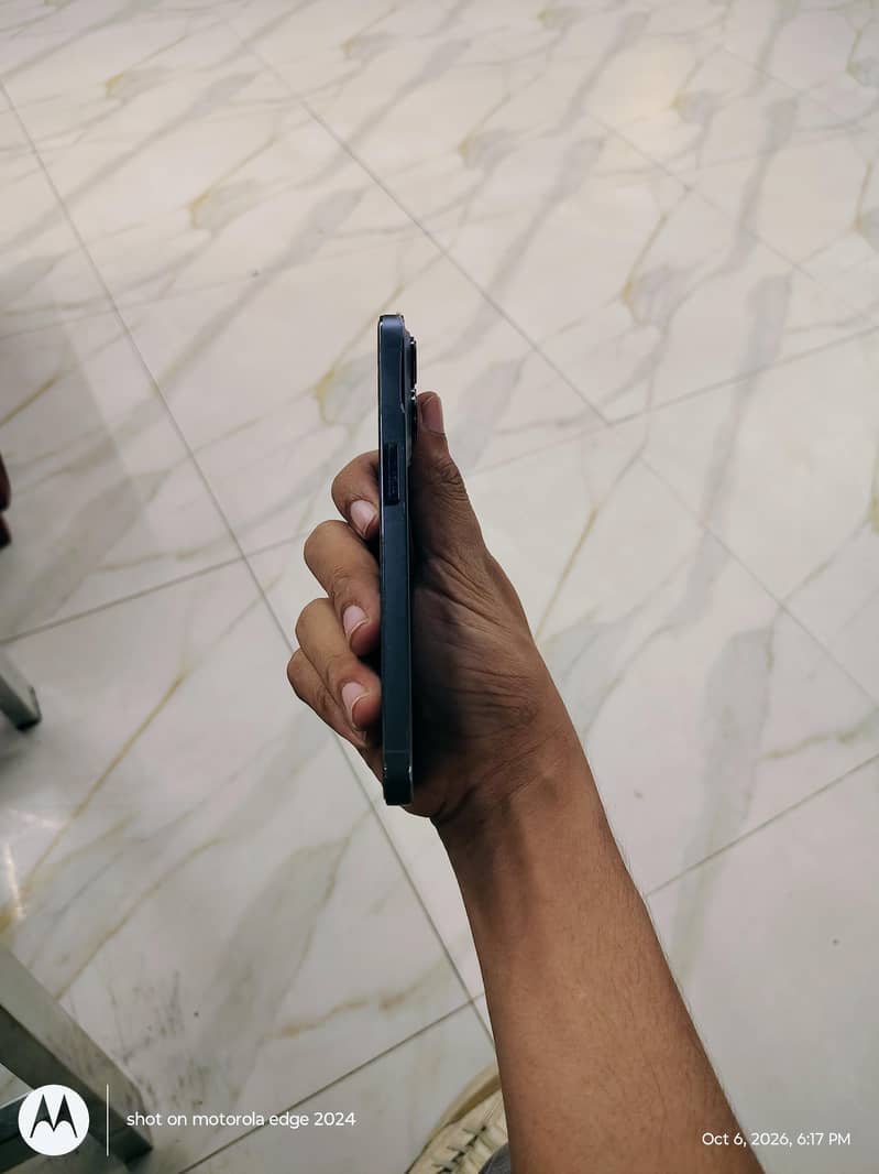 Apple iPhone 13 Pro 5