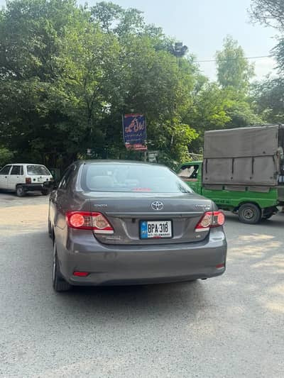 Toyota Corolla GLI 2012