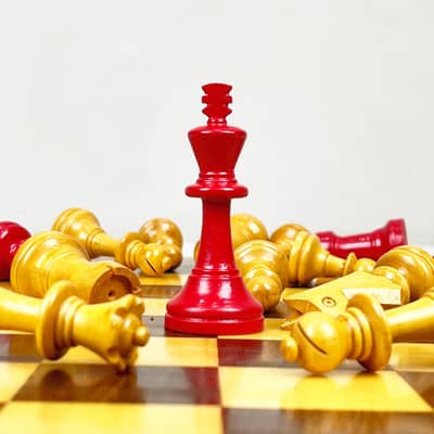 1950 Premium Spanish Handcrafted Red Wooden Chess Set with Inlad Board