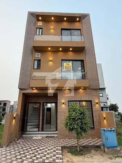 3.11 MARLA HOUSE TRIPLE STOREY FOR SALE UNION GREEN COLLEGE ROAD LAHORE