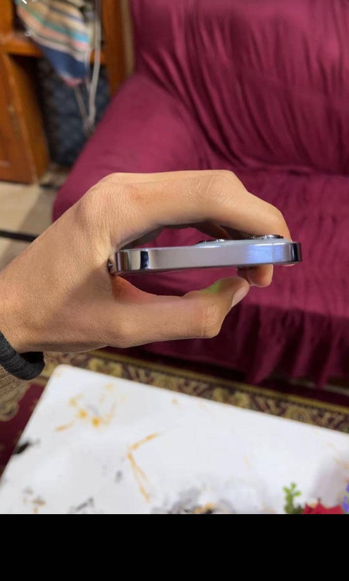 Apple iPhone 13 Pro 1