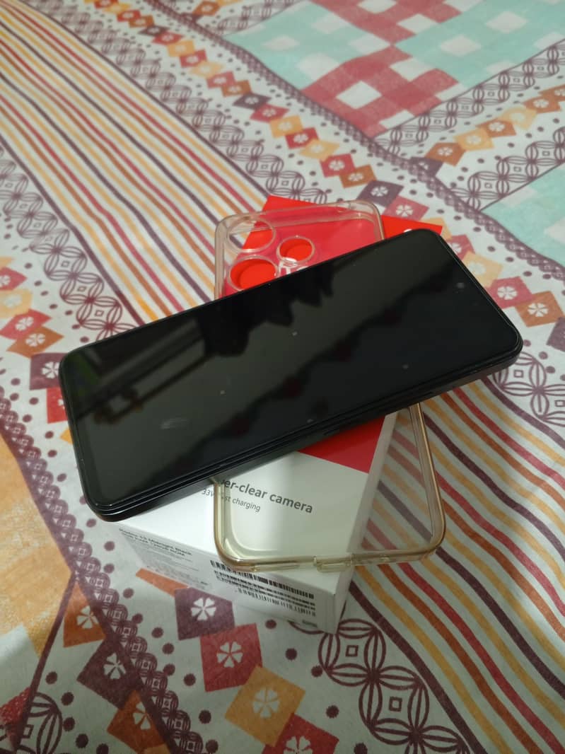 Redmi 13 8/128 0