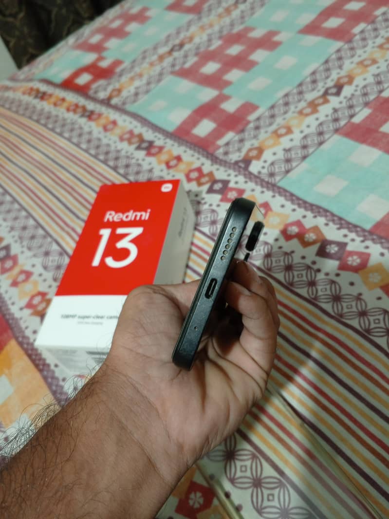 Redmi 13 8/128 3