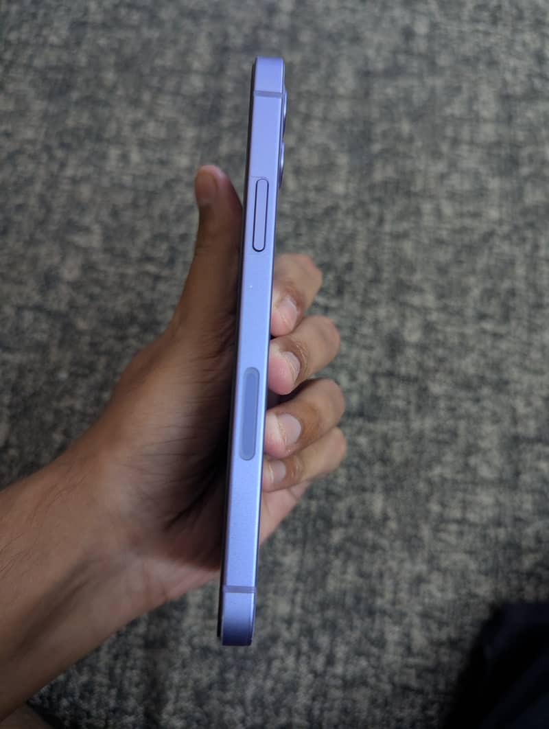 Apple iPhone 12 2