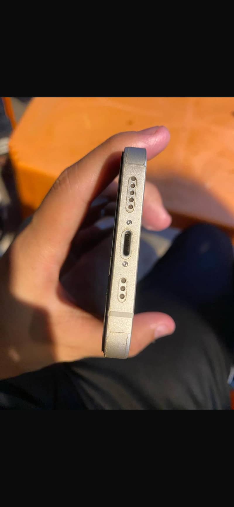 Apple iPhone 13 JV 4