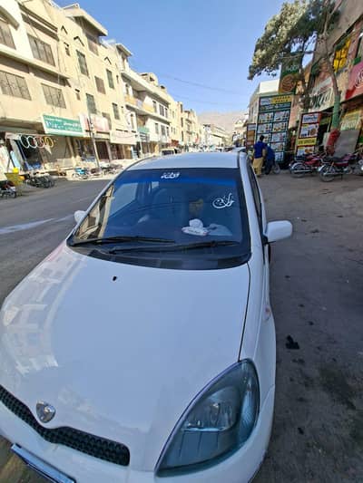 Toyota Vitz 1999