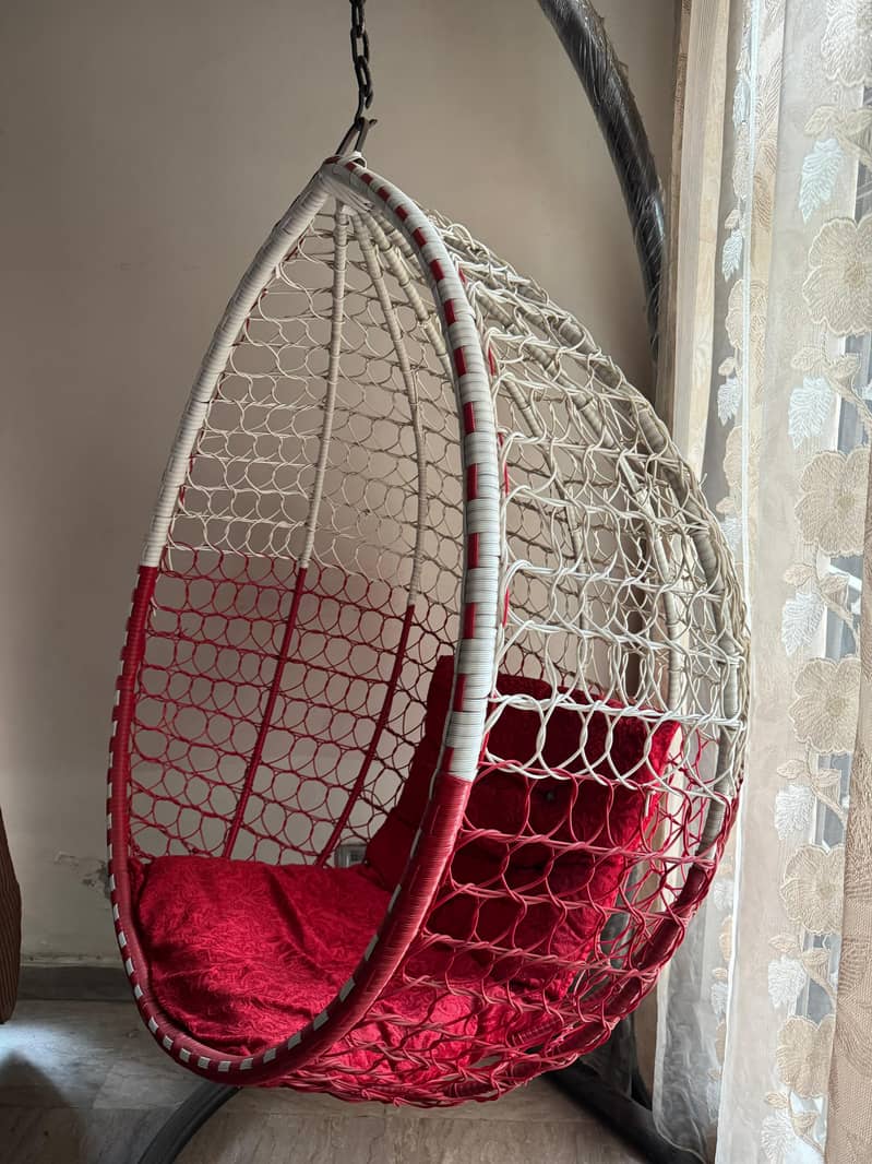 handing egg shape swing 0