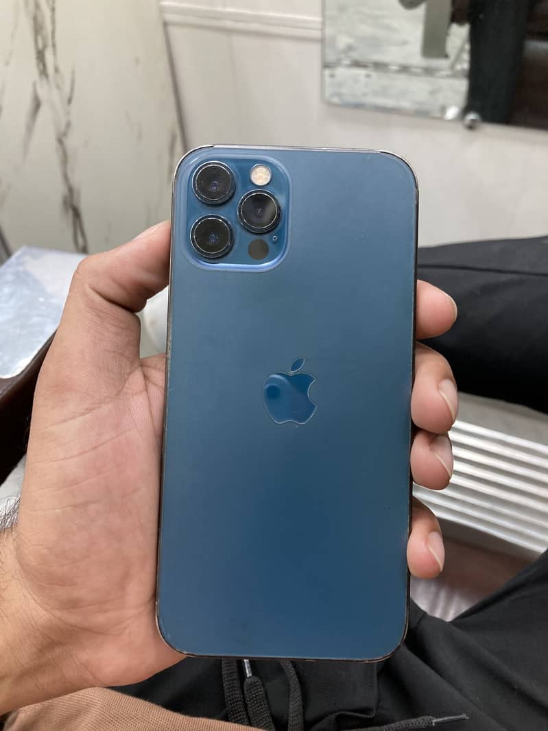 Apple iPhone 12 Pro 2