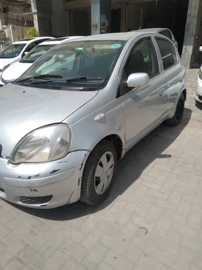 Toyota Vitz 2003