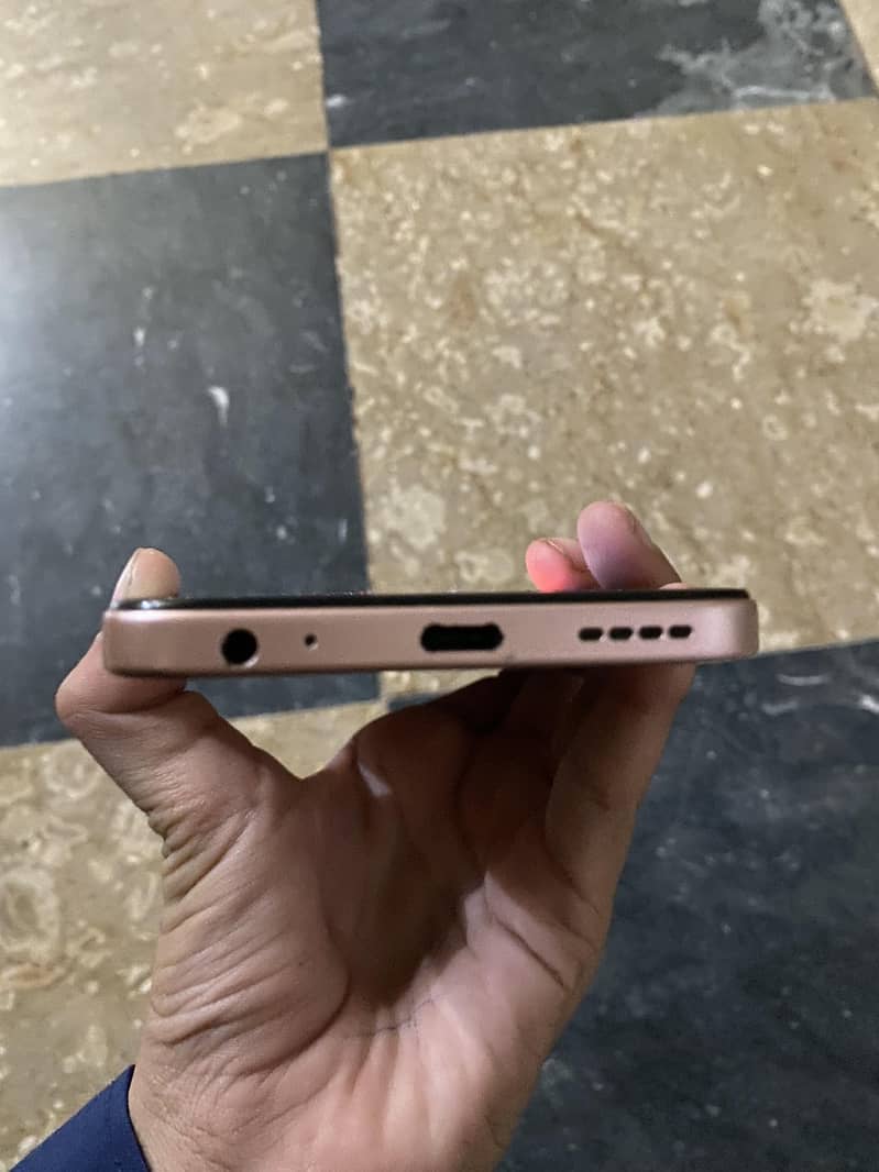 Infinix Smart 9 6