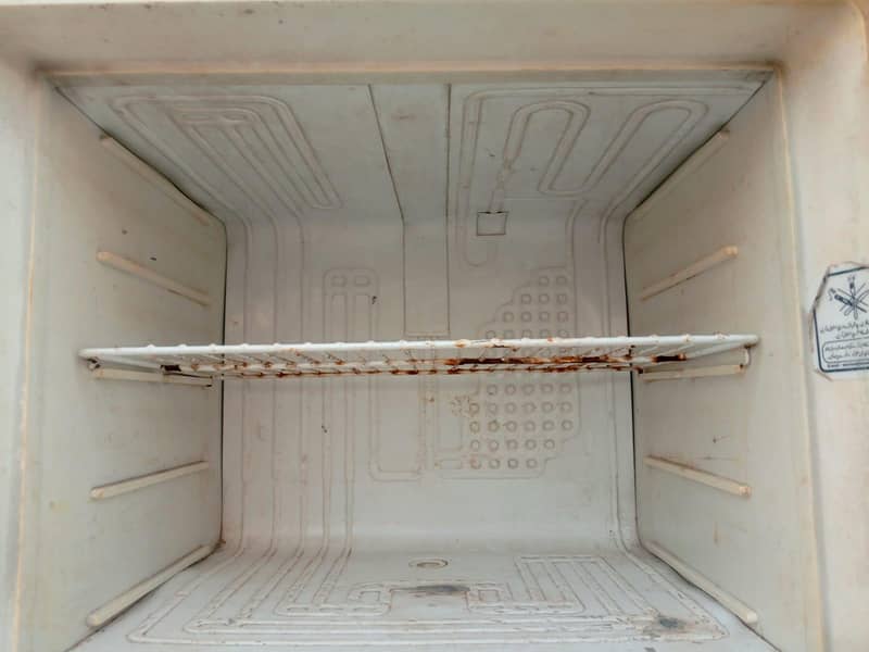 fridge dawlance 5