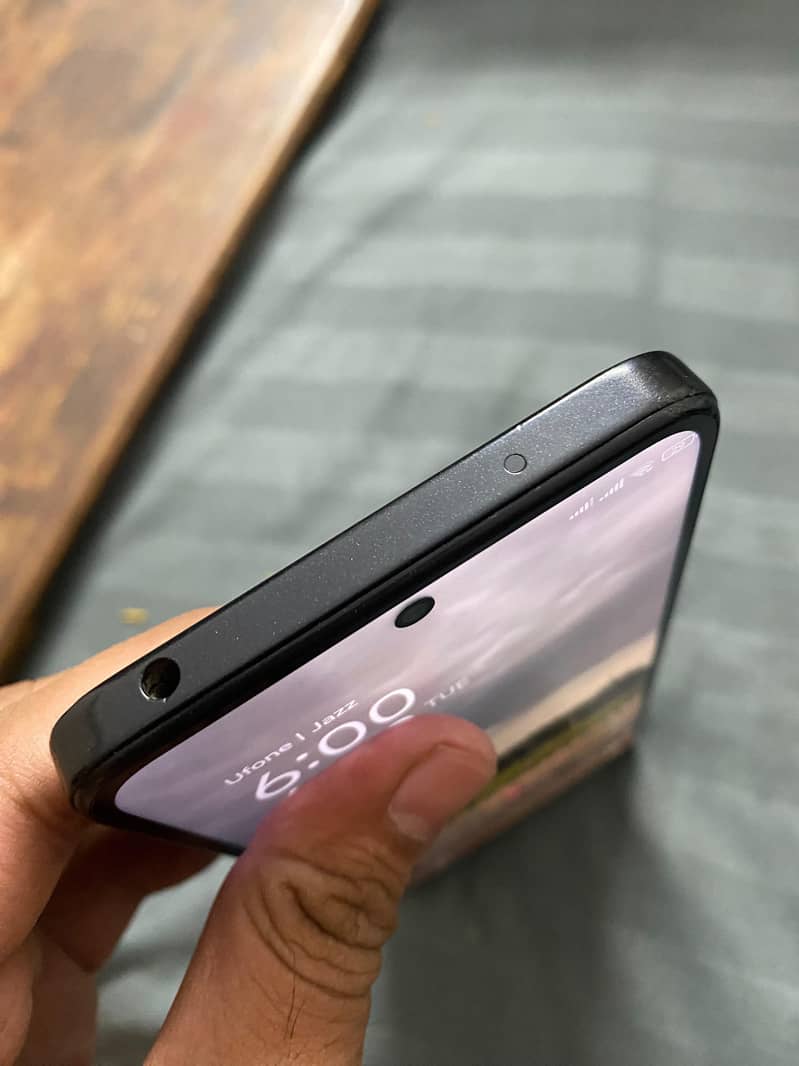Realme 12 7