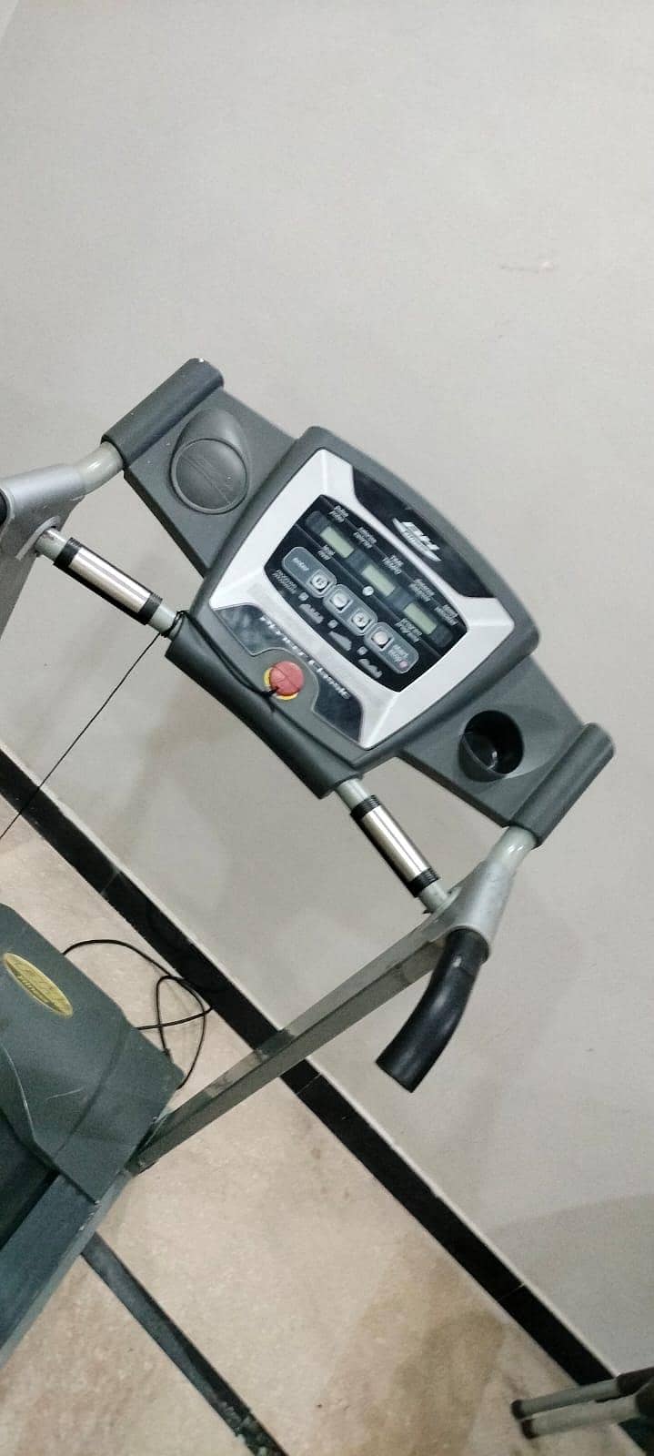 Running machine 3
