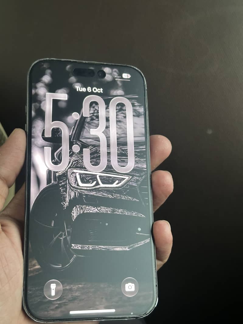 Apple iPhone 15 Pro 0