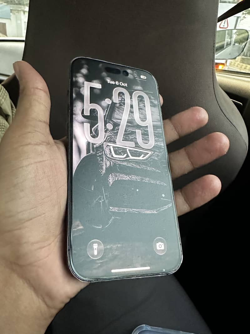 Apple iPhone 15 Pro 9