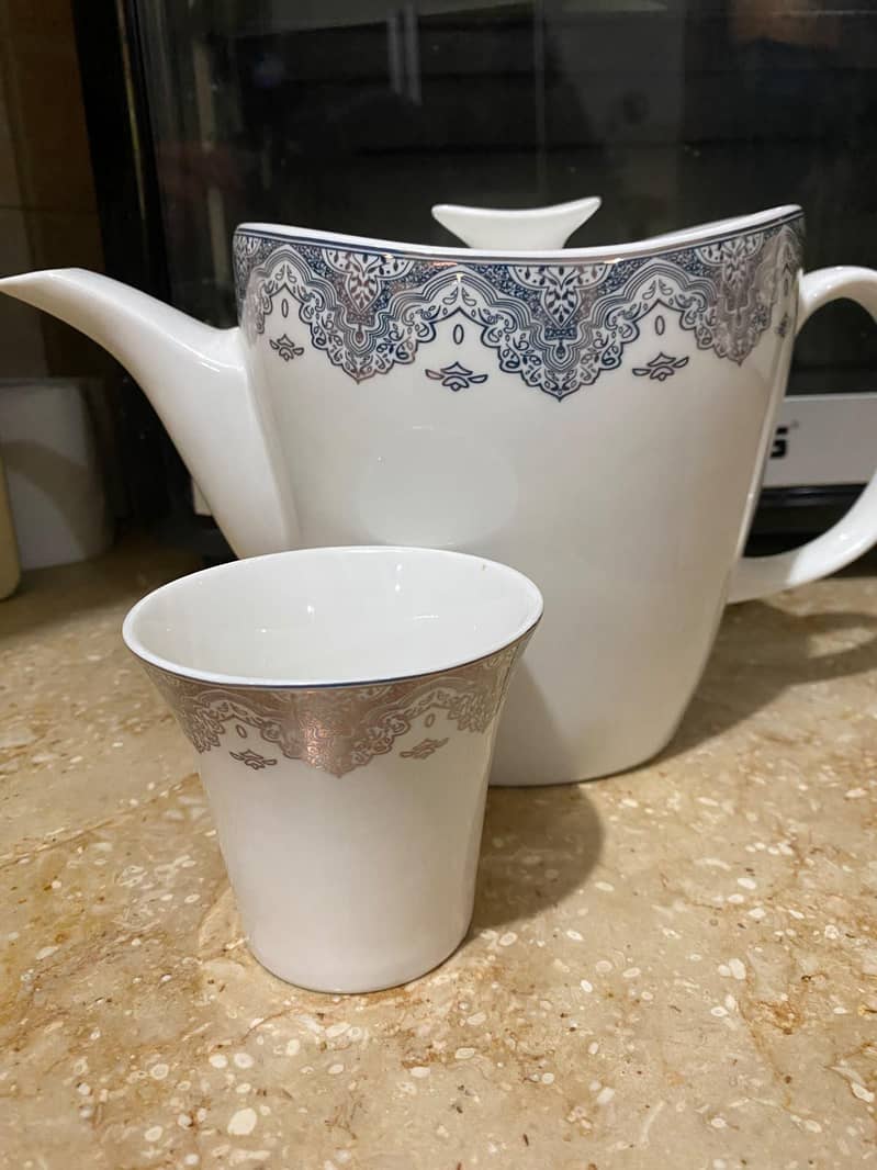 Dinner set 0