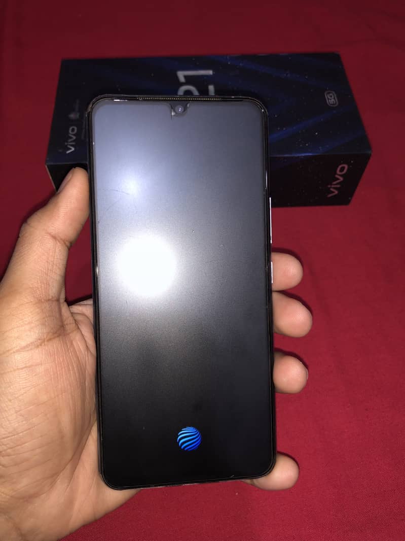 Vivo V21 4